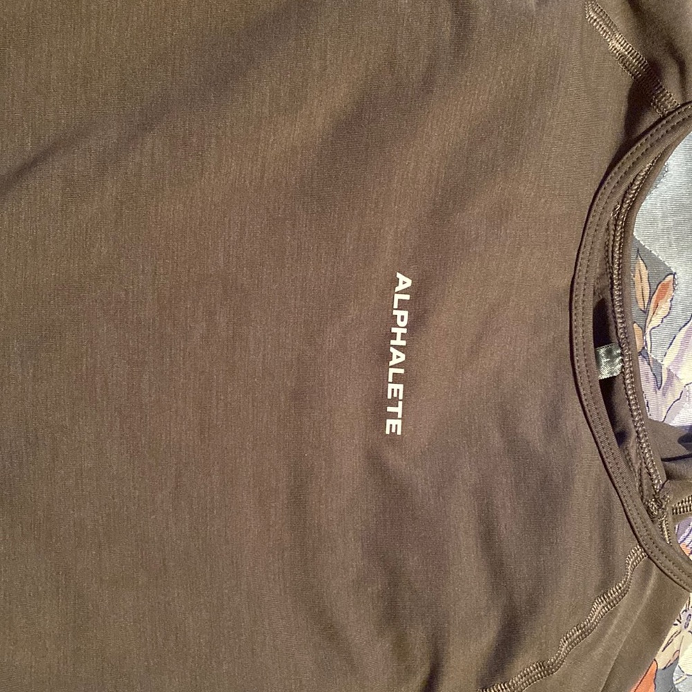 Alphalete amplify long sleeve in mocha